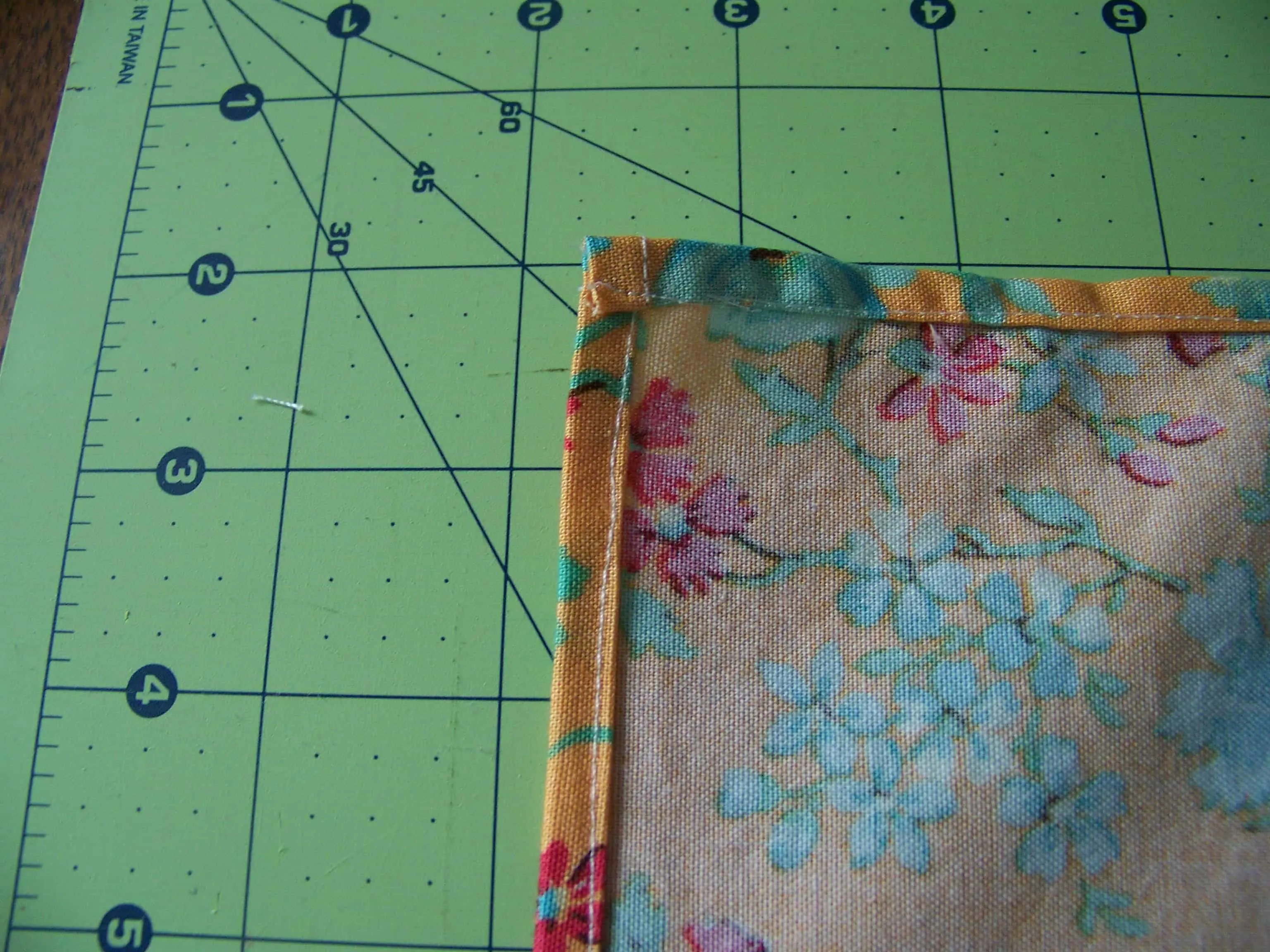 the corner once both seams have been sewn