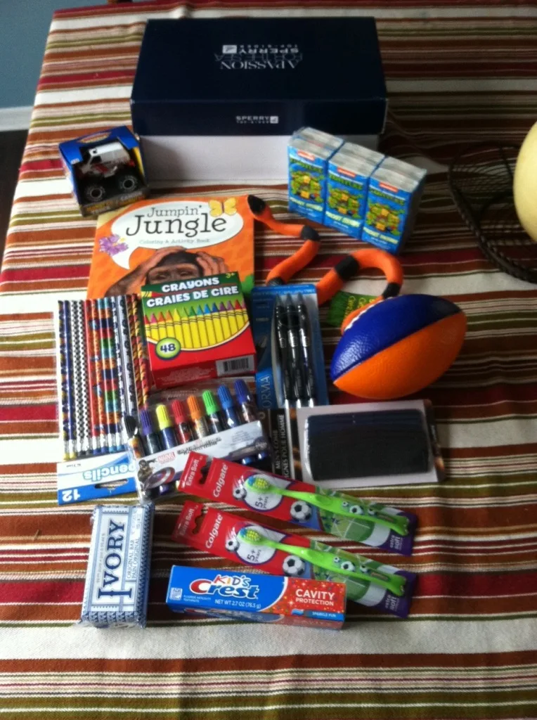 operation christmas child ideas