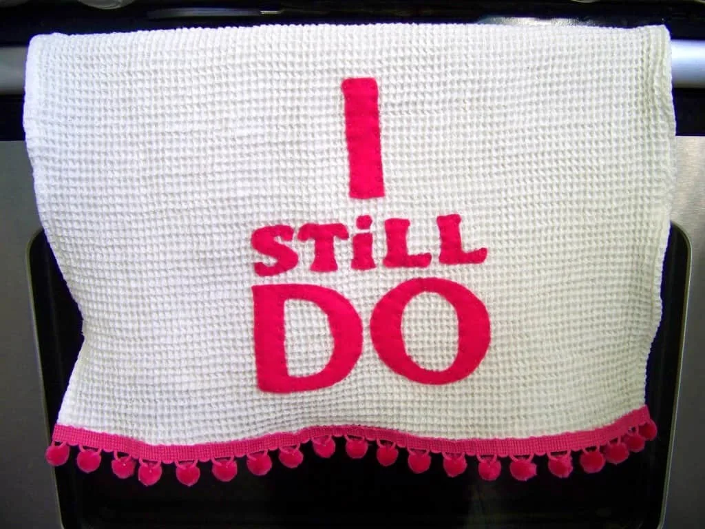 diy dishtowel on over door handle