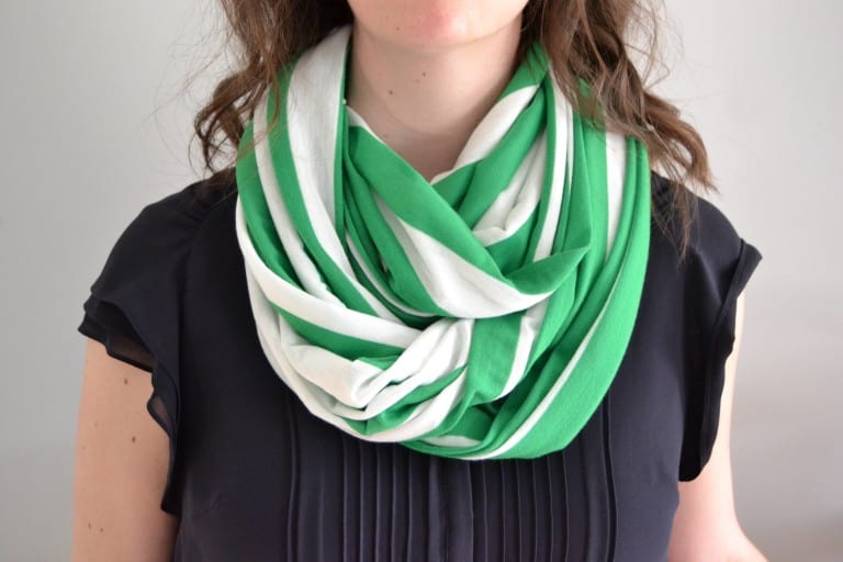 diy infinity nursing scarf