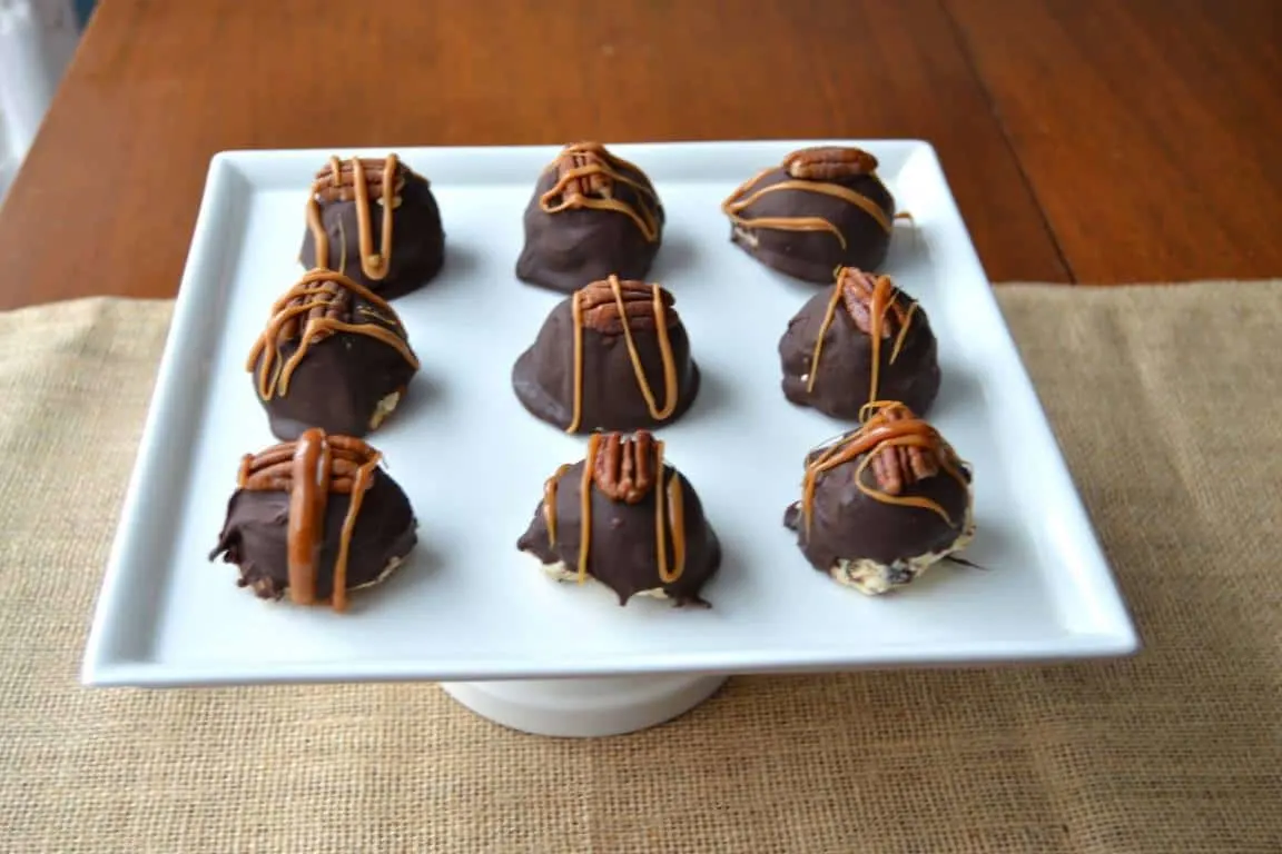 the turtles on a tray