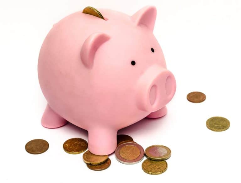 6 Ways to Save Money on Medical Expenses