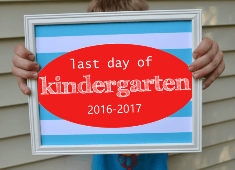 last day of school signs Mary Martha Mama