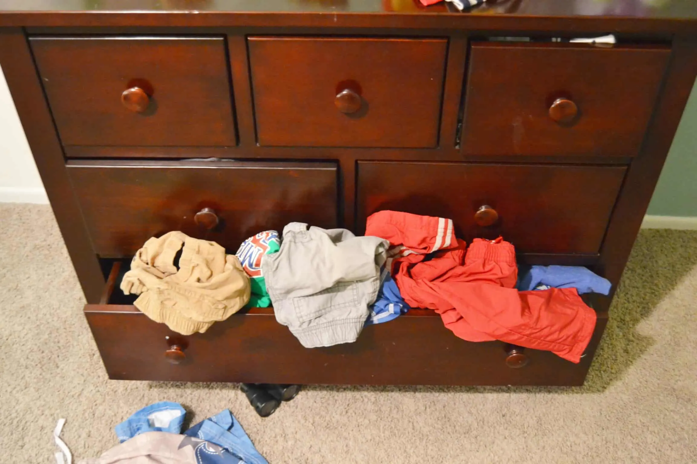messy drawers