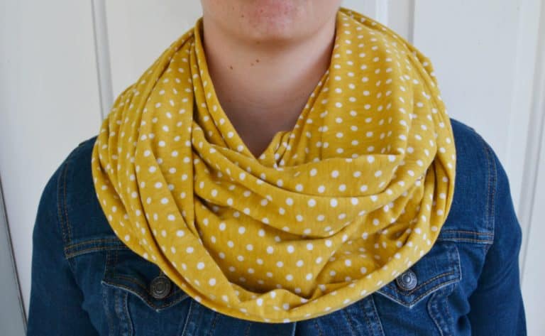 Fall Sewing Projects [10 Cozy Tutorials]