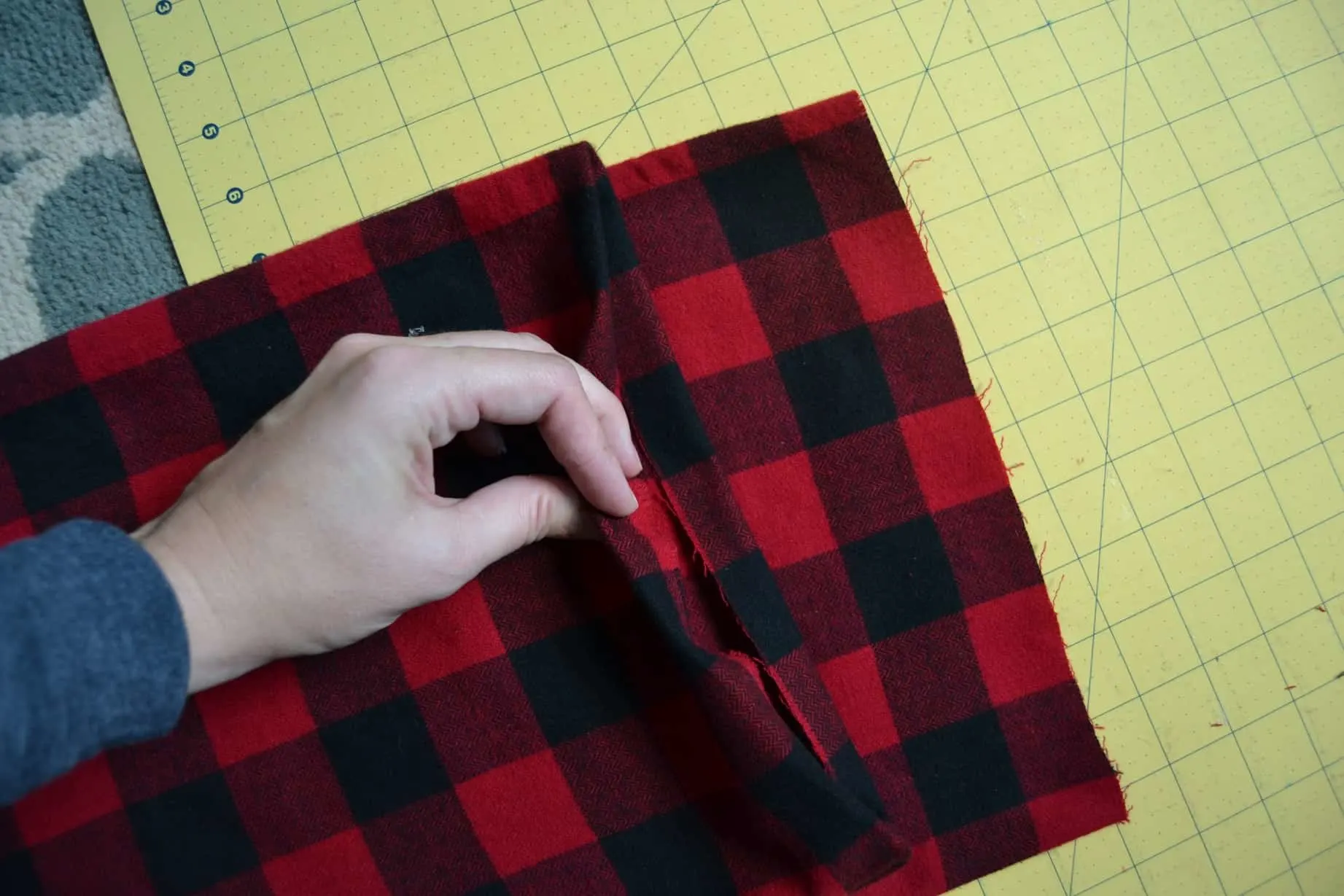 folding the ends of the one end of the tube in