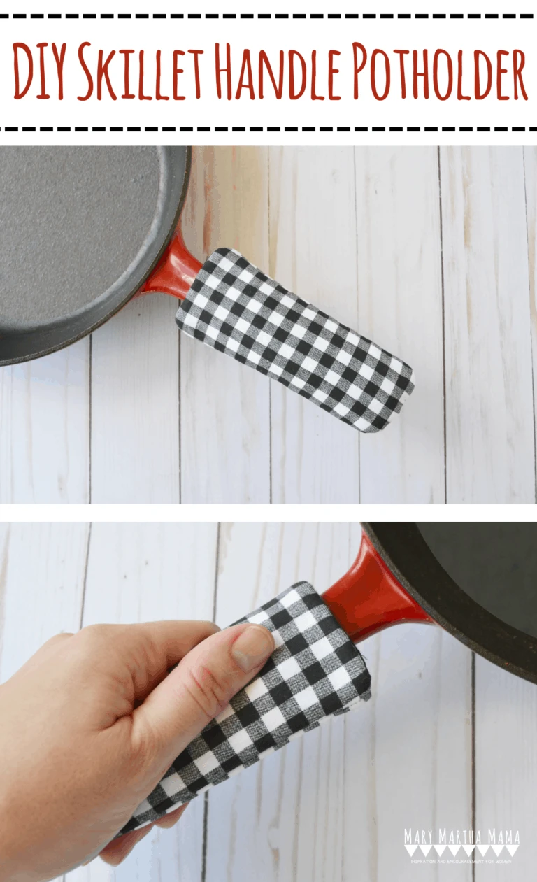 "Cast Iron Skillet Handle Cover Tutorial" is a Free Quilted Kitchen Pattern designed by Cat from Mary Martha Mama!