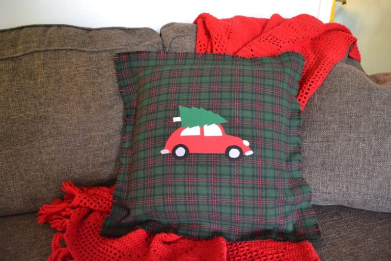 DIY No Sew Pillow Covers for Christmas