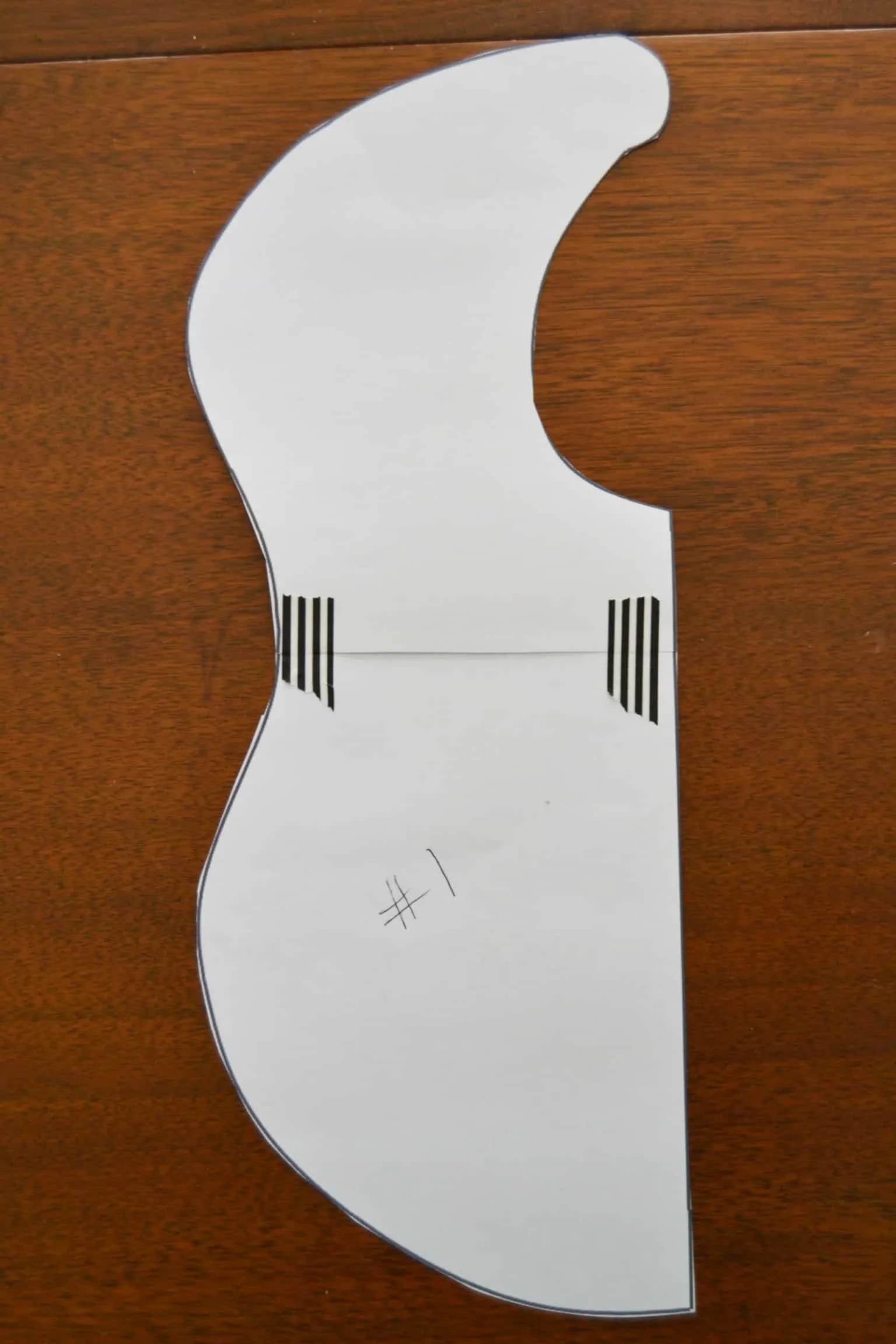 toddler bib pattern cut out