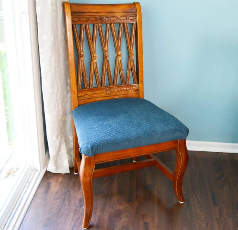 How to Reupholster a Dinning Room Chair