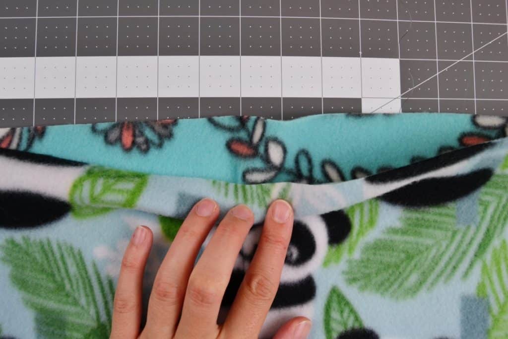 How to Make a Weighted Blanket in 8 Easy Steps Mary Martha Mama