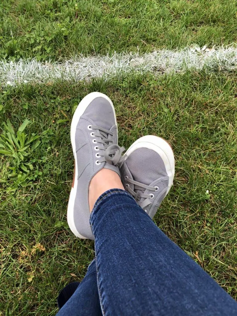 gray shoes