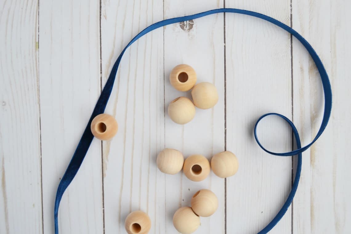 Make Your Own Necklace with Beads and Velvet – Mary Martha Mama