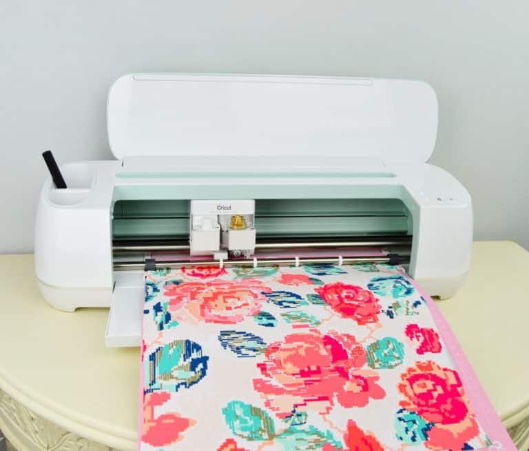 My Cricut Maker Review & Why I Think You Need One