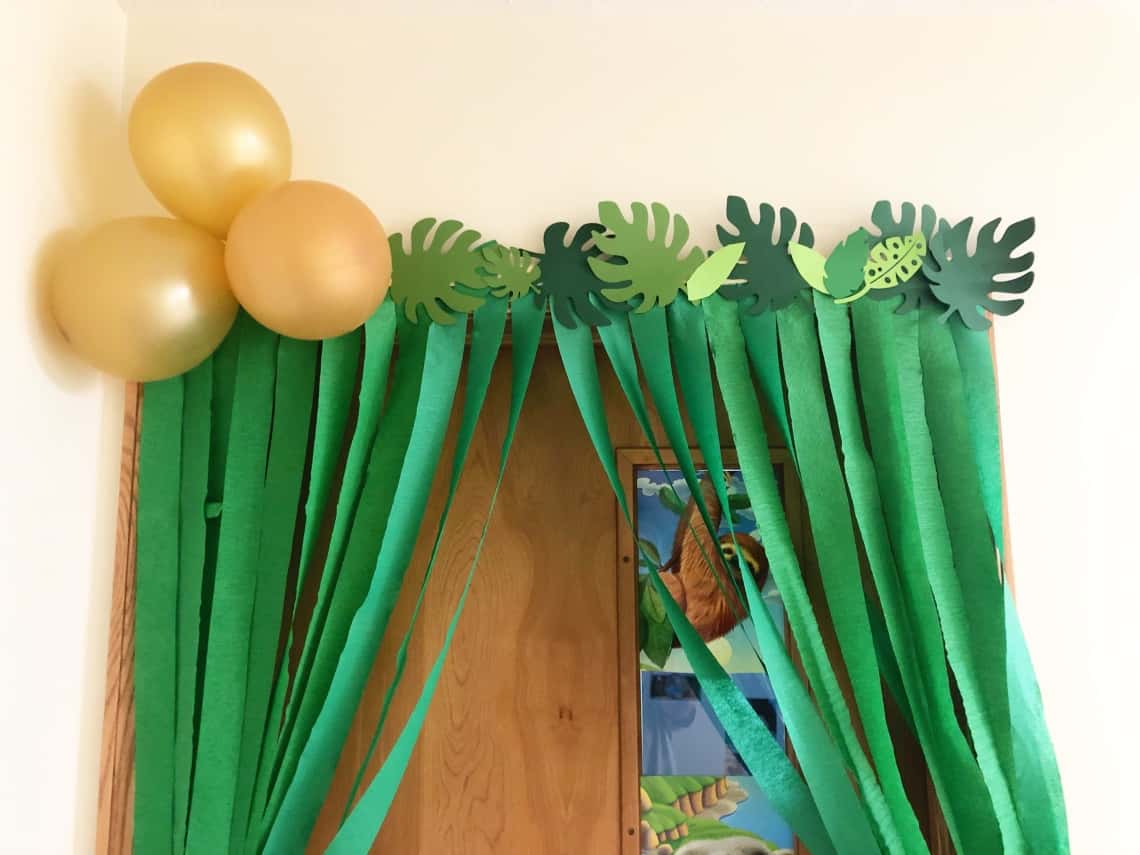 VBS decor