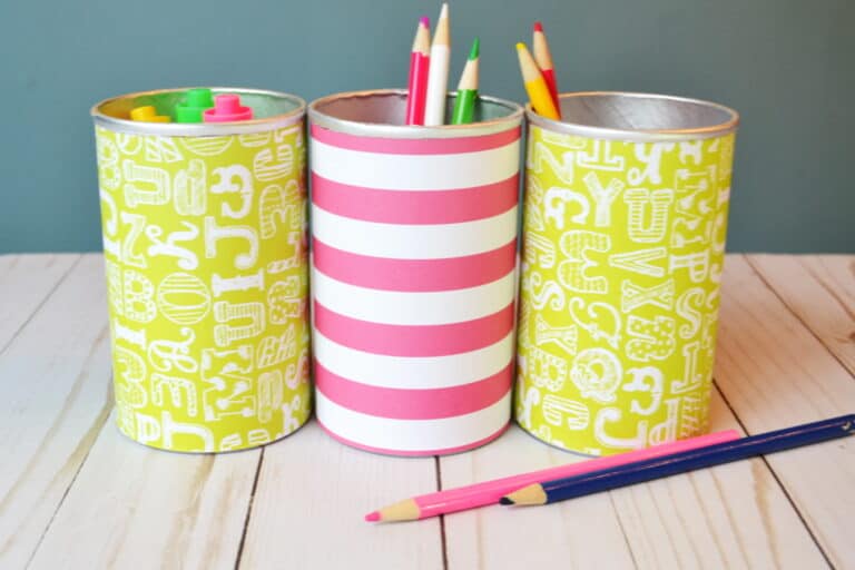 A Simple Organization Solution from Trash