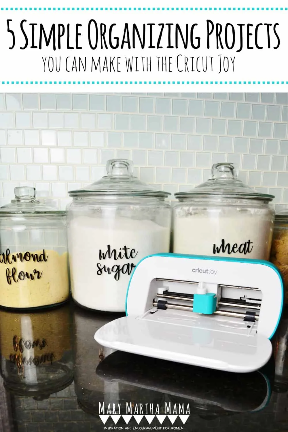 The Cricut Joy is an amazing tool and I'm sharing 5 super easy organization projects I did in my home using the Cricut Joy. #sponsored #cricutcreated #cricutjoy @officialCricut