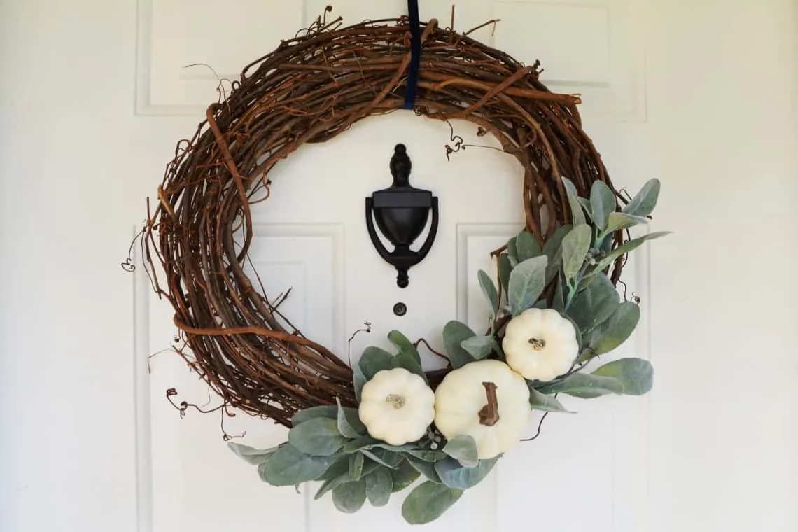 DIY Farmhouse Wreath for Fall