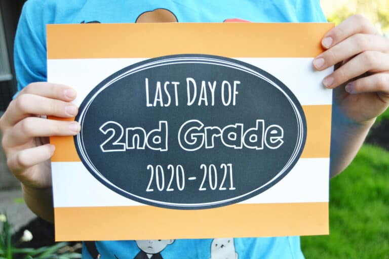 Last Day of School Signs 2021