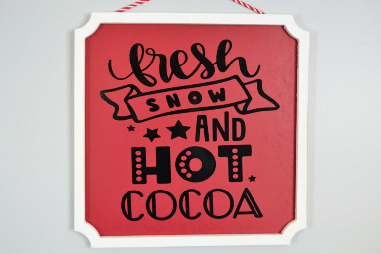 the finished hot cocoa sign