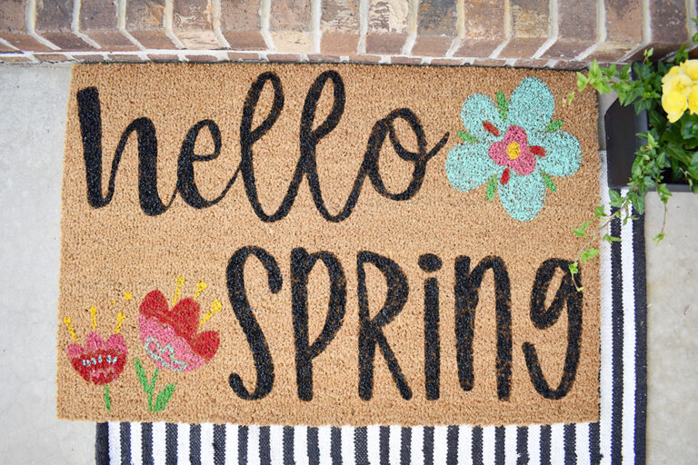 How to Paint a Doormat with a Cricut