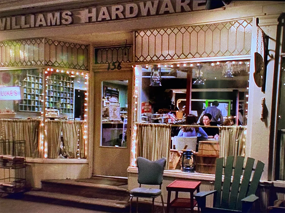 Gilmore Girls Closing