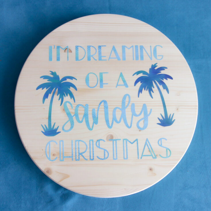 Image for How to make a DIY wood and vinyl sign with a Cricut