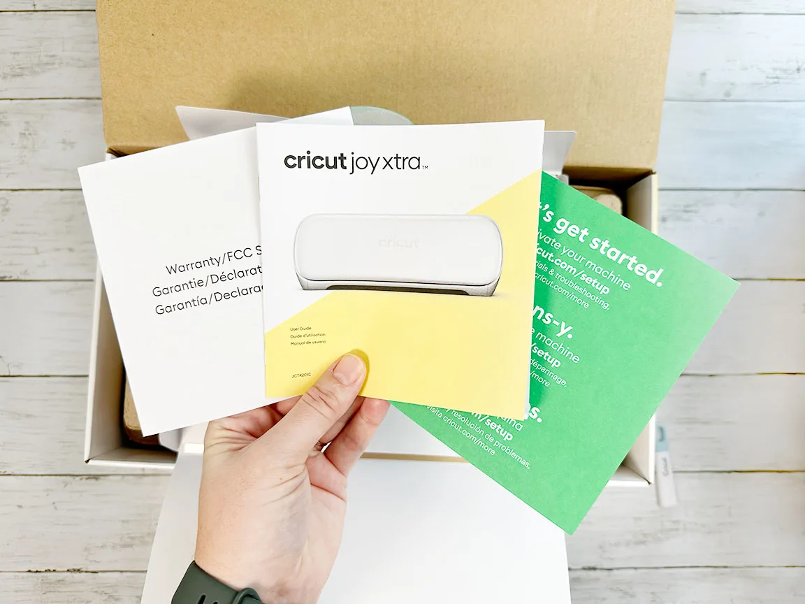 Cricut Joy Xtra Unboxing instructions